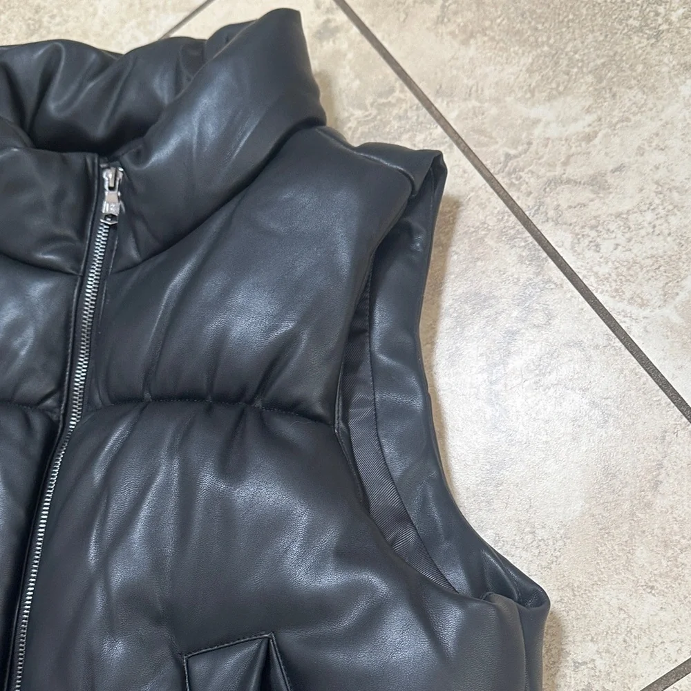Banana Republic Black Vegan Faux Leather Puffer Vest - Picture 6 of 13